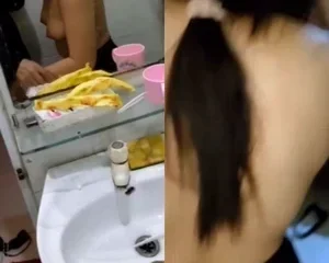 Chơi người yêu của Hùng rồi nè Hùng ơi – SexVN